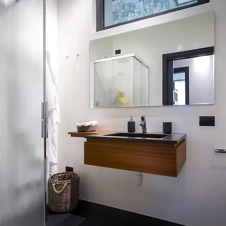Eco Brienno, Italia Argegno