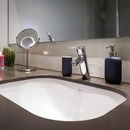 Eco Brienno, Italia Nyaraló Argegno